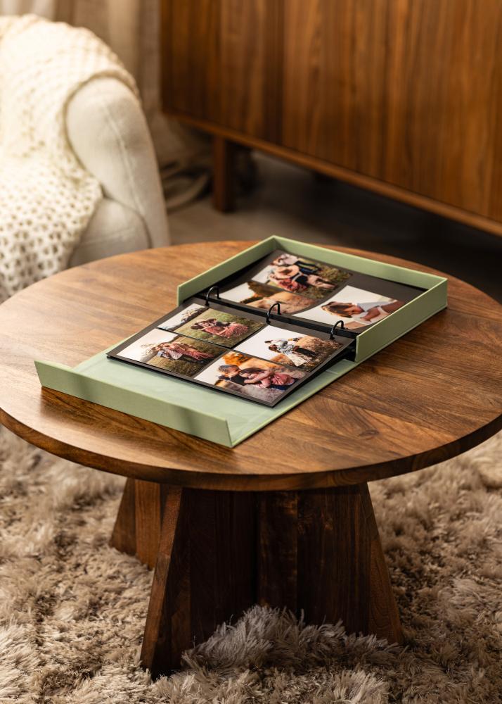 KAILA HI LITTLE ONE Мента - Coffee Table Photo Album (60 Черни страници)