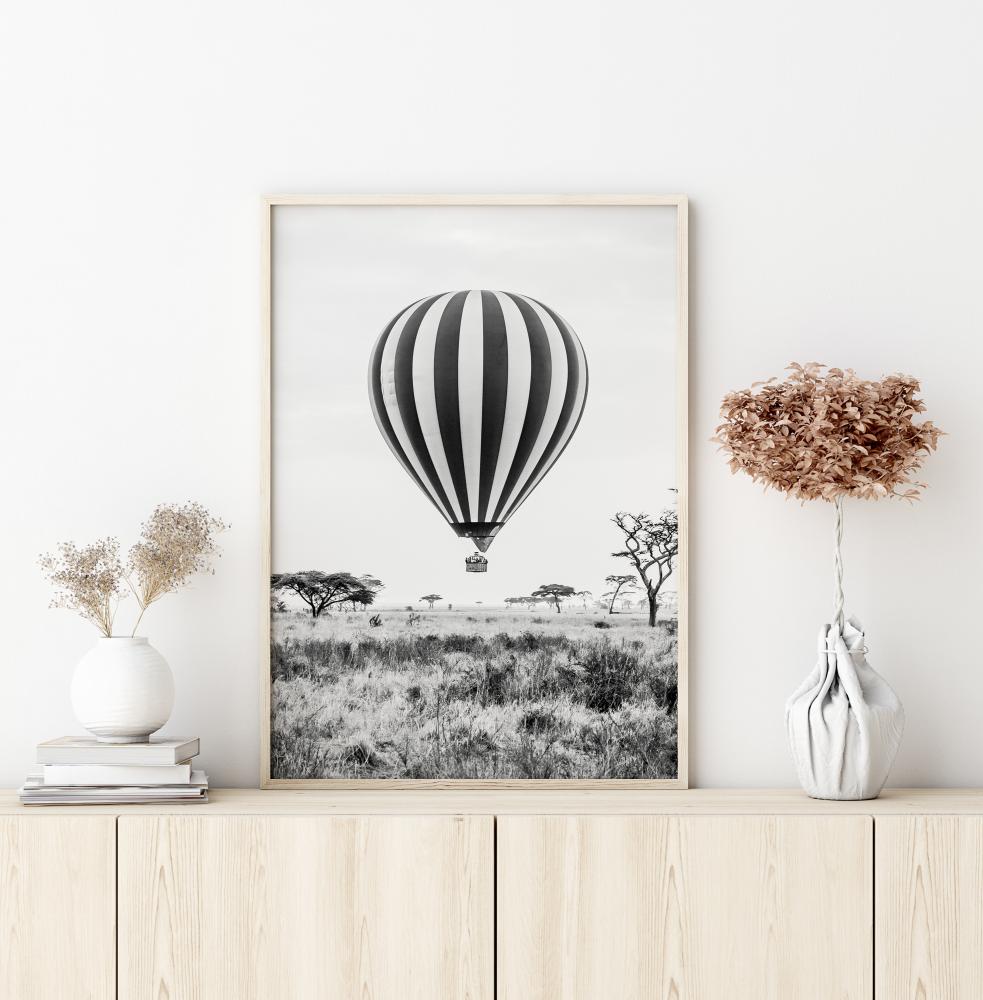 Striped Balloon Постер